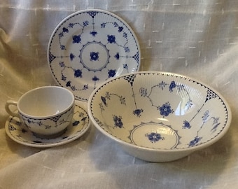 Franciscan Denmark English Ironstone Cups Saucers Serving Bowl Bread Butter Plates