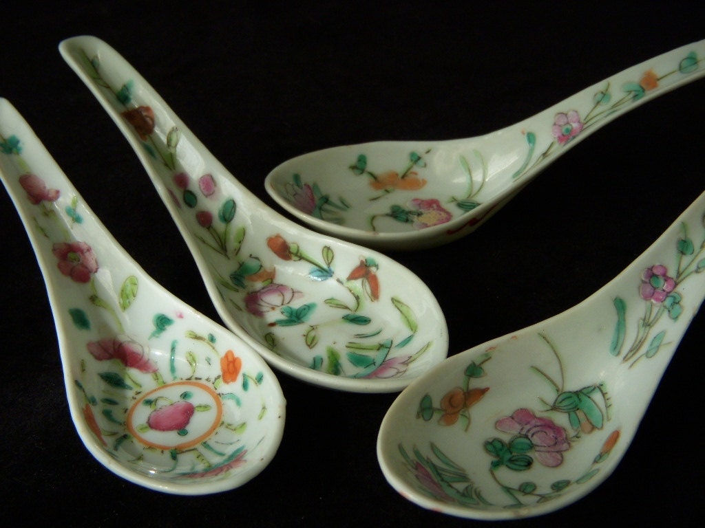 Antique Asian Spoons Chinese Soup Noodle Spoons