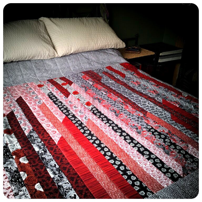 Red Black Patchwork Quilt queen bedspread red quilt queen