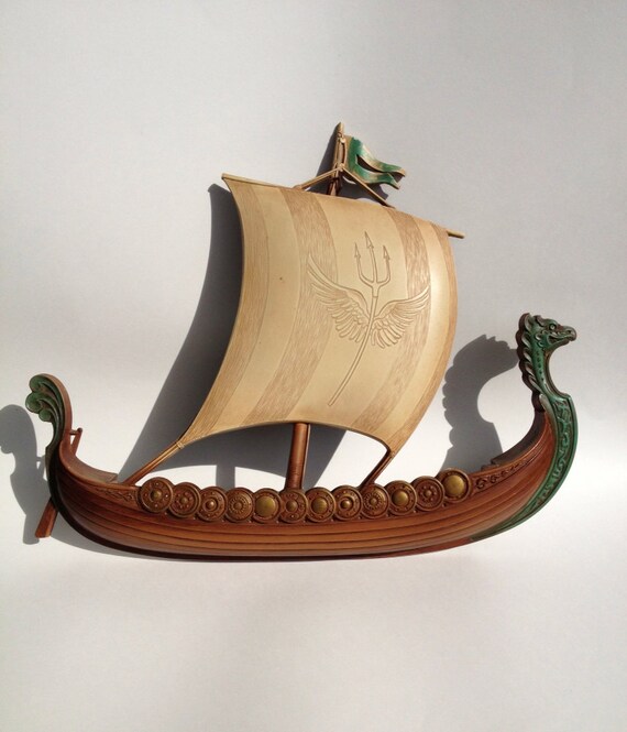 Vintage Viking ship / Syroco / Wall Hanging