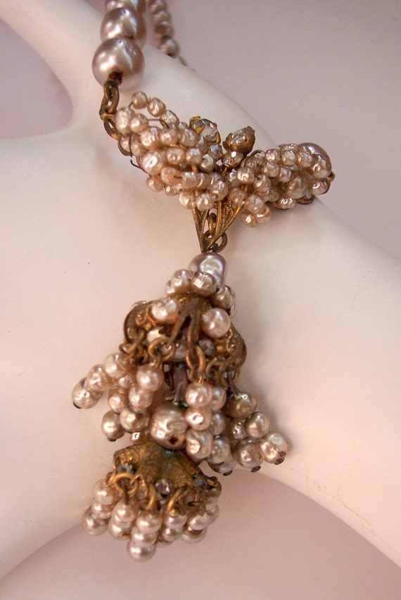 Items similar to Unsigned Miriam Haskell Baroque Pearl Necklace ...