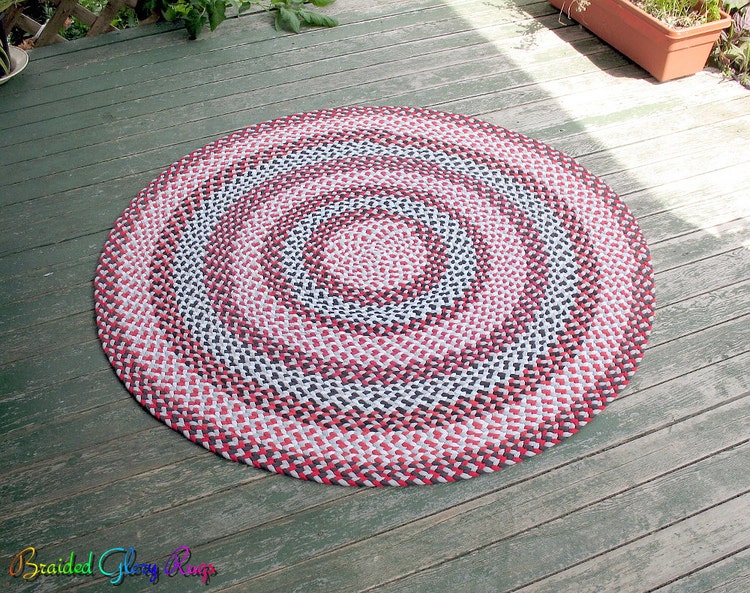 Braided Rug made from Recycled T Shirts Shades by BraidedGloryRugs