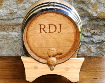 2 Liter Personalized Oak Whiskey Barrel - Mini Whiskey Barrel - Groomsmen Gift - Gift Ideas for Him - Husband Gifts - GC1028