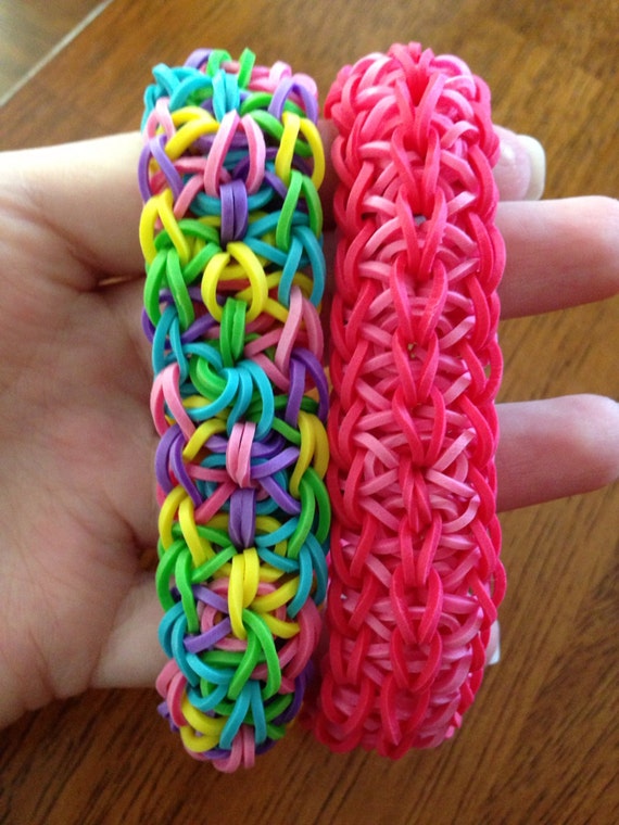 selling loom band bracelets
