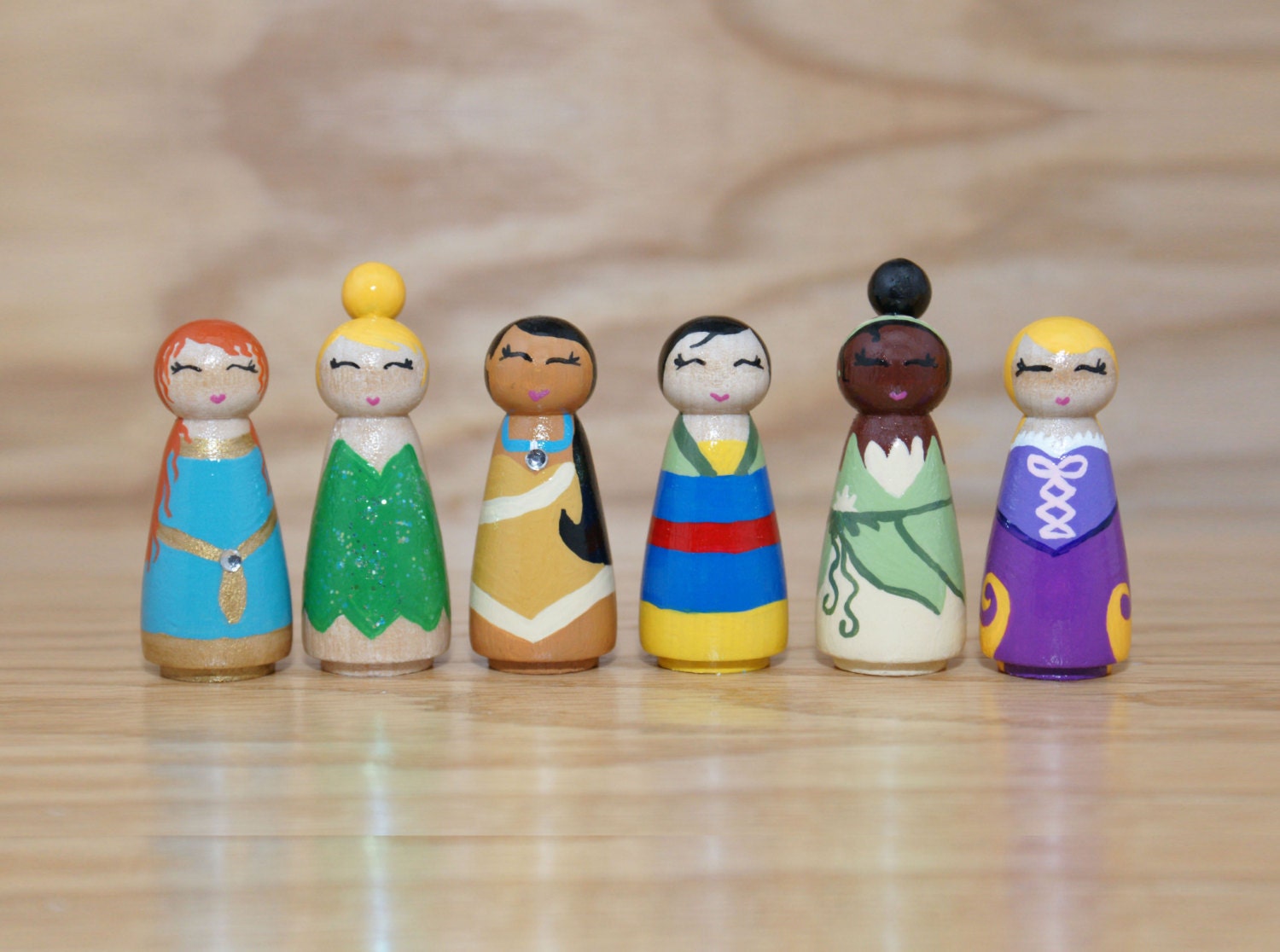 decorating peg dolls