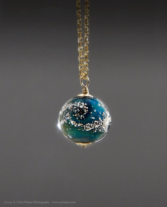 "Memorial Ash Beads", Cara Baru Mengenang Dia yang Tiada
