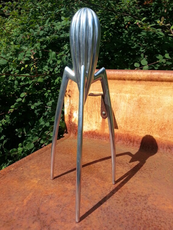 Alessi PSJS Juicy Salif Citrus Squeezer.. Designed by Phillipe
