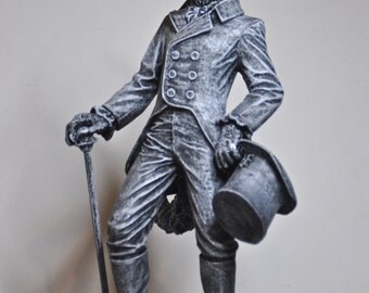 Gentleman Wolf Statue