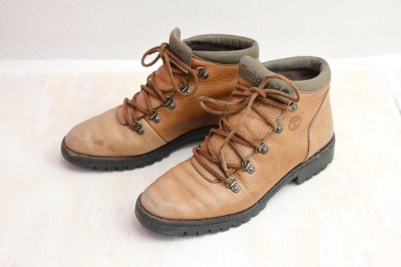 Vintage Timberland Rustic Leather Hiking Boots by claudedonohoshop