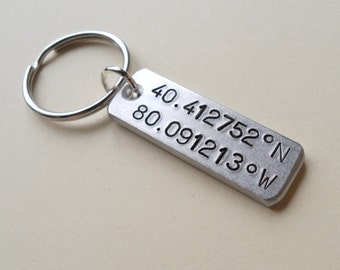 Coordinates Keychain, Latitude Longitude Keychain, Location Keychain, Personalized Keychain, GPS Keychain, Couples Keychain Anniversary Gift