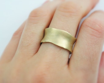 wedding ring bamboo pattern