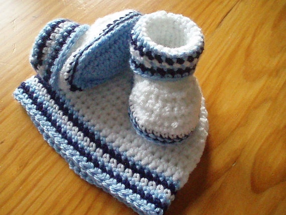 Baby Boys Booties and Hat Crochet Pattern, Stay on Booties and Warm 