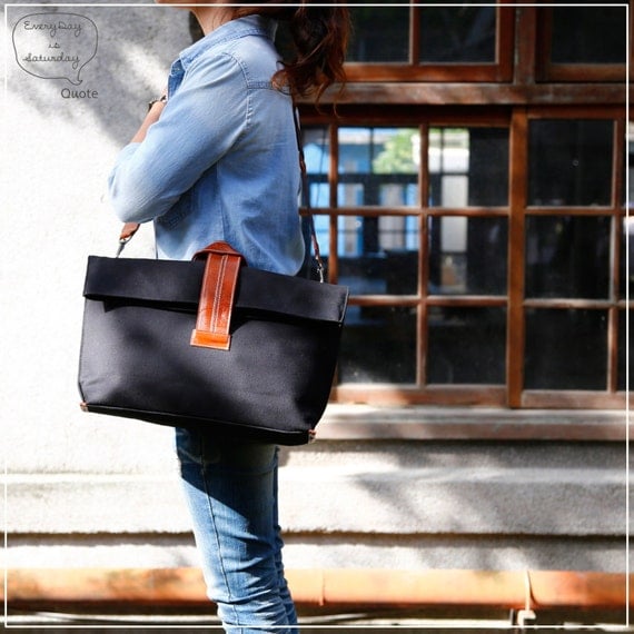 QUOTE Criss-Cross Bag leather n canvas Black