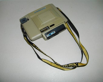 Vintage Kodak PartyStar Kodamatic Instant Camera 8857