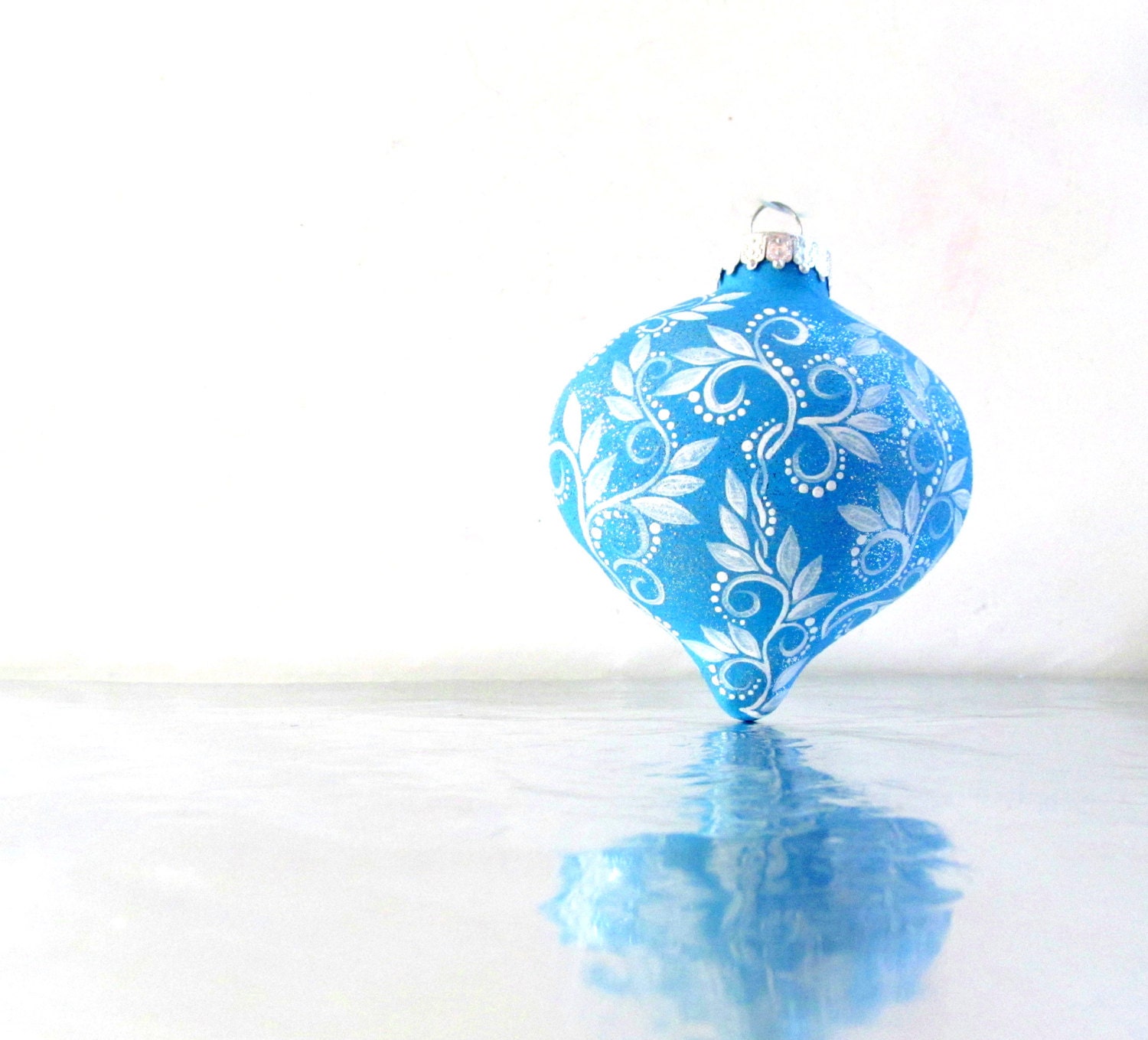 Blue and White Christmas Glass Ornament Bauble Hand painted