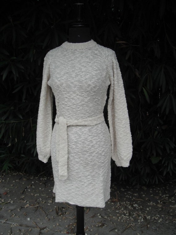 Vintage St. John Knits 1970s Creamy White St. John Knits