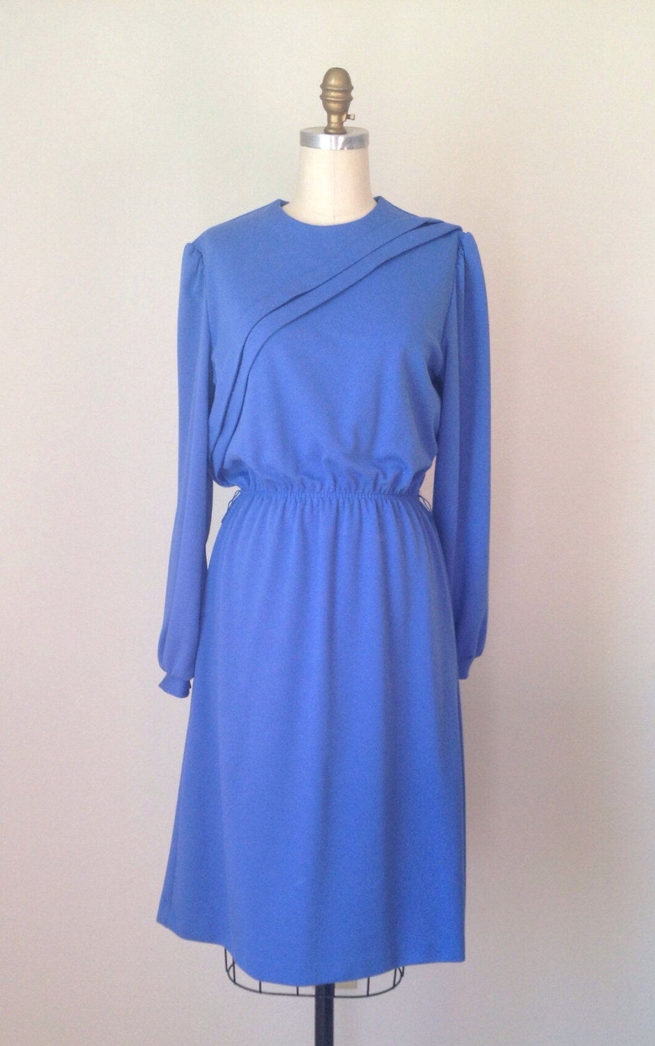 Cornflower Blue Vintage Dress long sleeve knee by EPIVintage