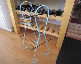 Turquoise Retro Metal Wire Telephone Plant Stand