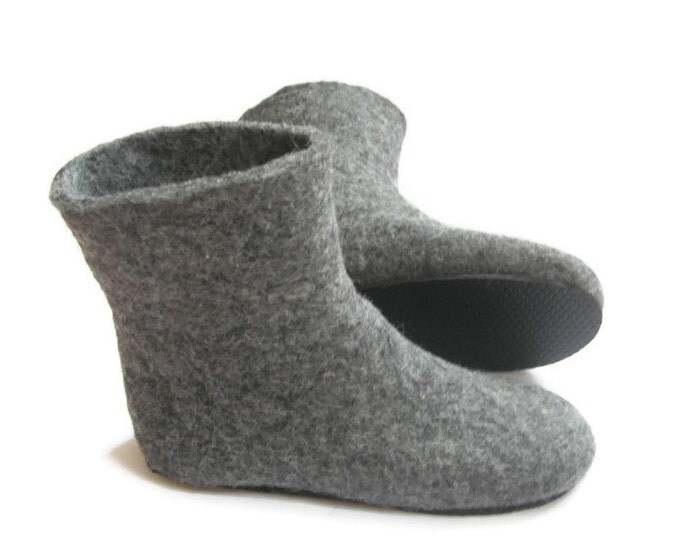 Womens Valenki Boots - Felted Wool Boots - Womens Shoes - Handmade Booties - Organic Wool - Rubber Soles - Handcrafted Shoes