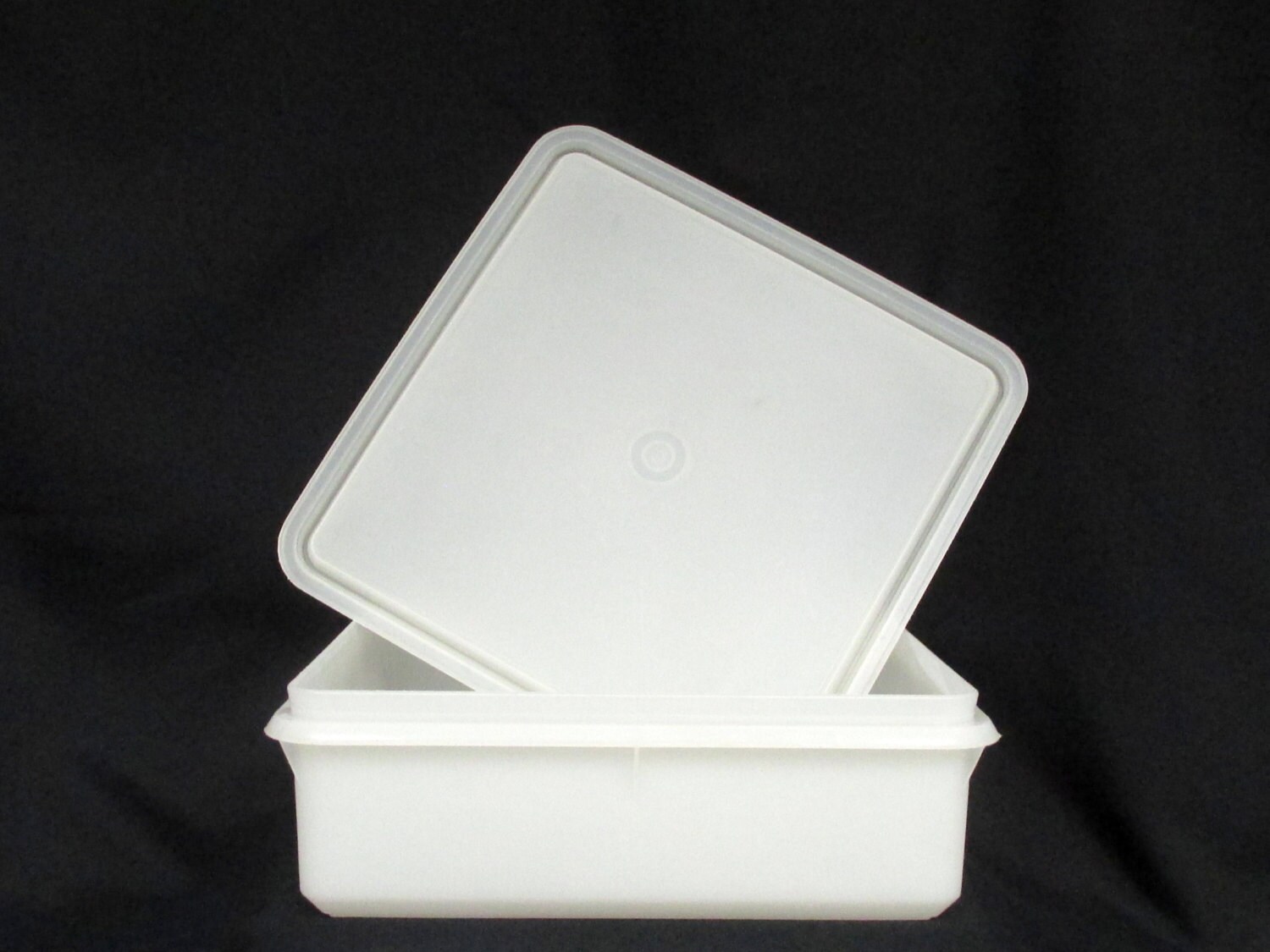 Tupperware Square Keeper Storage Container 9x9 Sheer by catiques