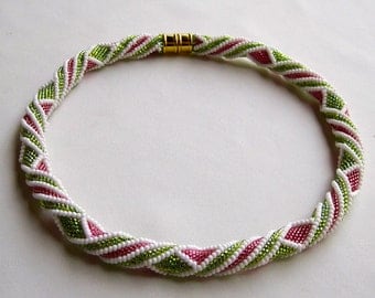 Bead Crochet Necklace Pattern: Will You Promise Me? Bead Crochet Necklace Pattern
