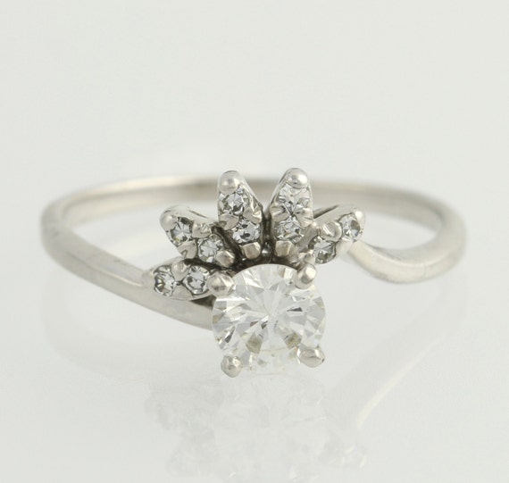 Diamond Engagement Ring - 14k White Gold Solitaire w Accents Fan ...