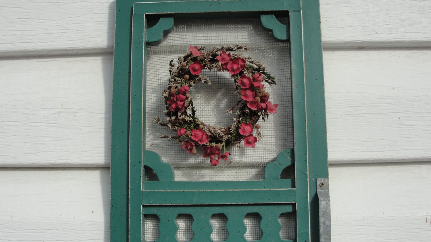 Vintage screen door wall hanging victorian look