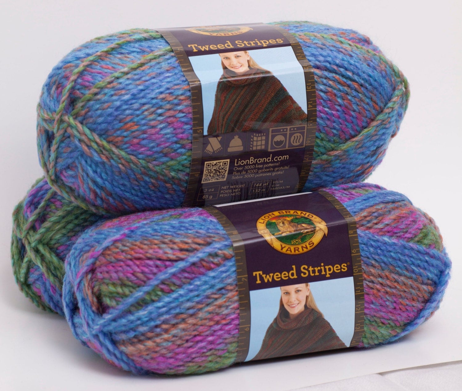 Bulky Yarn Lion Brand Tweed Stripes Prism