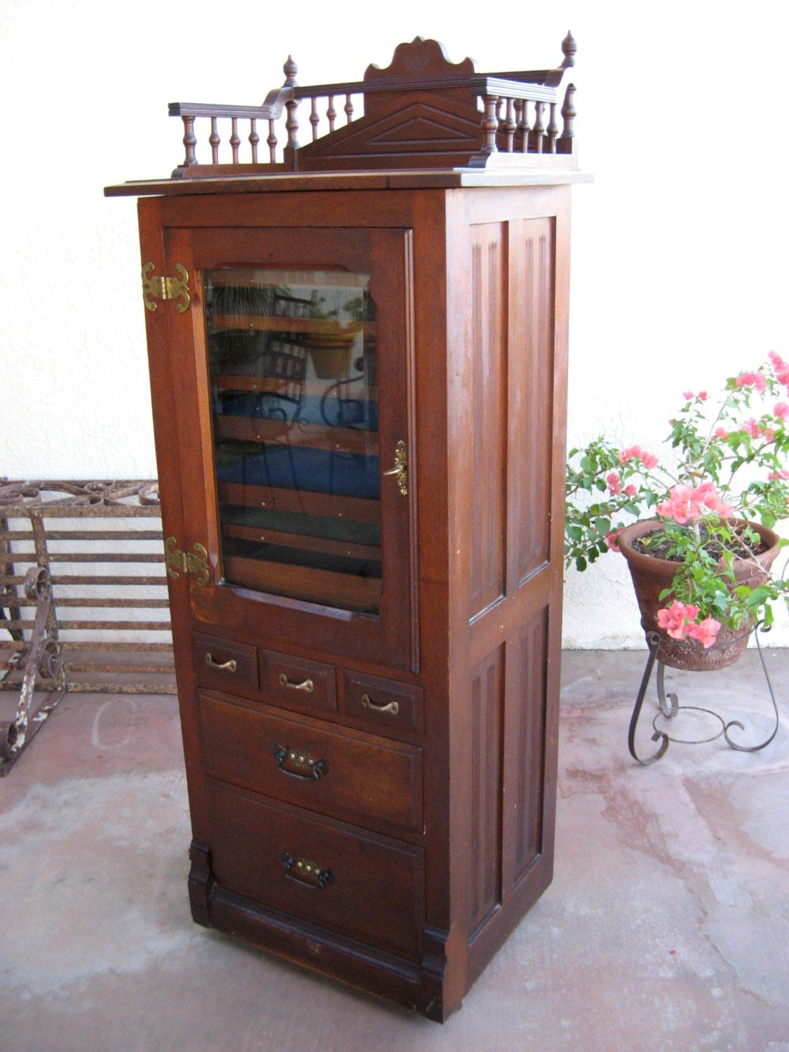 Antique Victorian Eastlake Dental , Harvard Co , Ohio Circa 1880’s Haute Juice