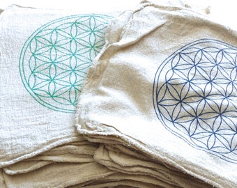Crystal Grid Cloth -- FLOWER OF LIFE --- all natural --- 100% cotton, sacred geometry grid template