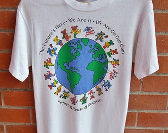 Vintage The GRATEFUL DEAD Reuse Recycle Jerry Garcia Concert t-shirt