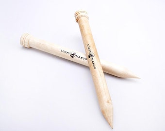 Size 50 (25 mm) Straight 11'' ( 28 cm) Giant Knitting Needles