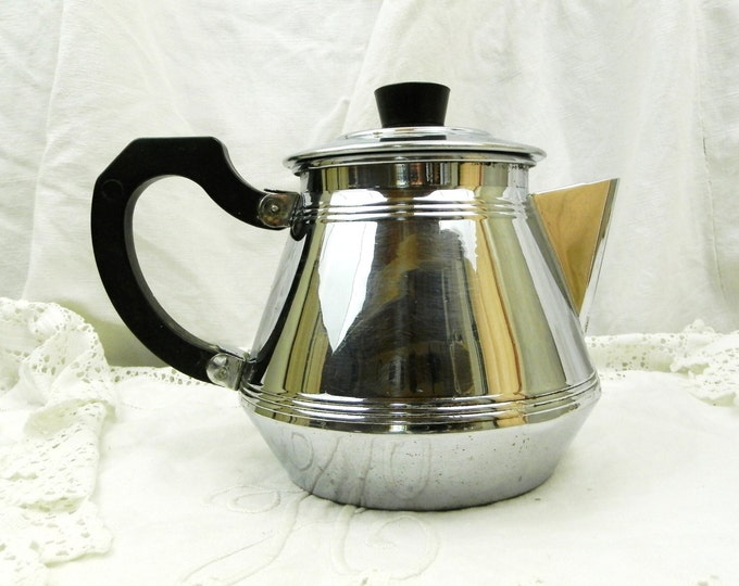 Vintage French Art Deco Chrome Plated Copper Cafetière / Coffee Pot / Tea Pot, Retro 1930s Metal Kettle with Bakelite Handle from France
