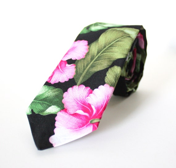 Hawaiian Print Necktie Handmade/Men's by LWbyLordWallington