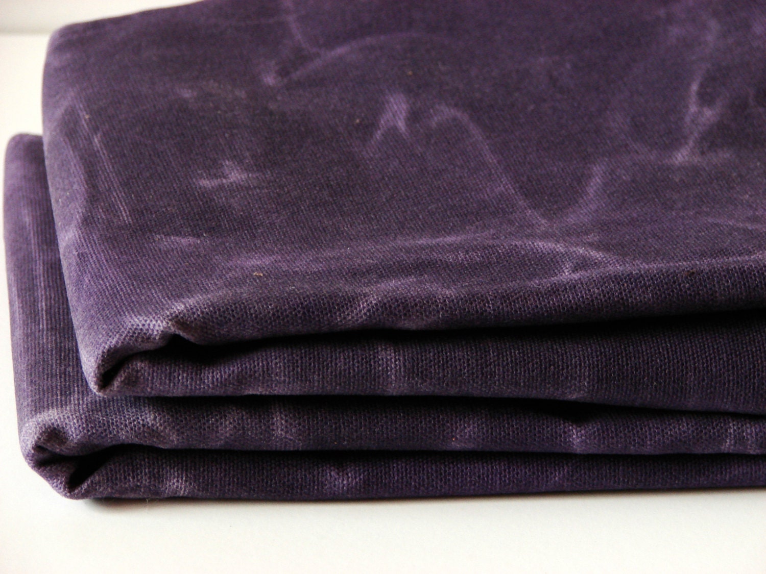 hand-waxed-cotton-canvas-fabric-amethyst-purple-10oz-from