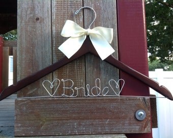 Personalized Wedding Hanger / Brides Hanger/SHIPS FROM USA