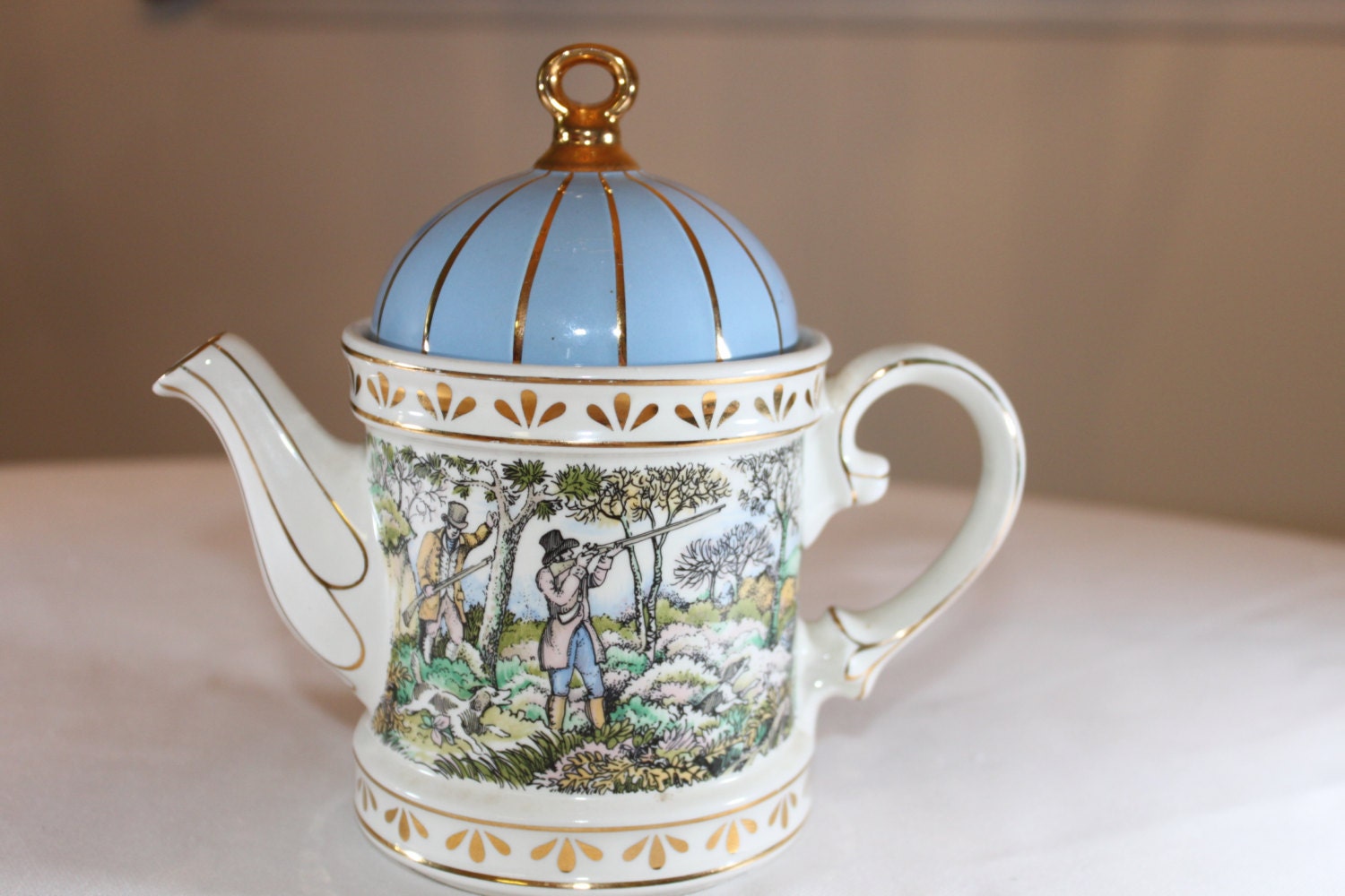 Vintage Sadler Blue Teapot Sadler Sporting Scenes by TeaAtTheBrits