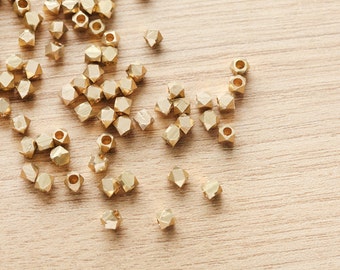 25 pcs of Geometric Polygon 14k gold Plated color Brass Jewelry Beads - 5mm