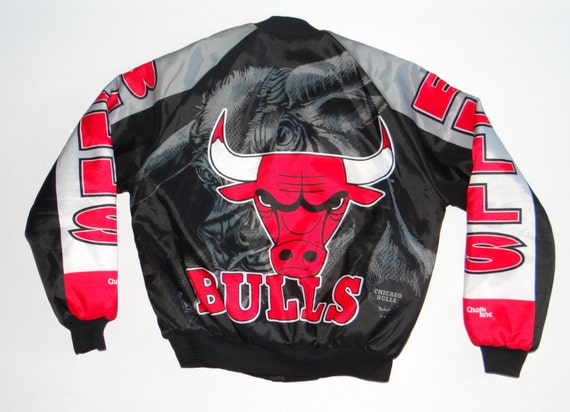 Vintage CHICAGO BULLS Chalk Line Jacket Fanimation Starter