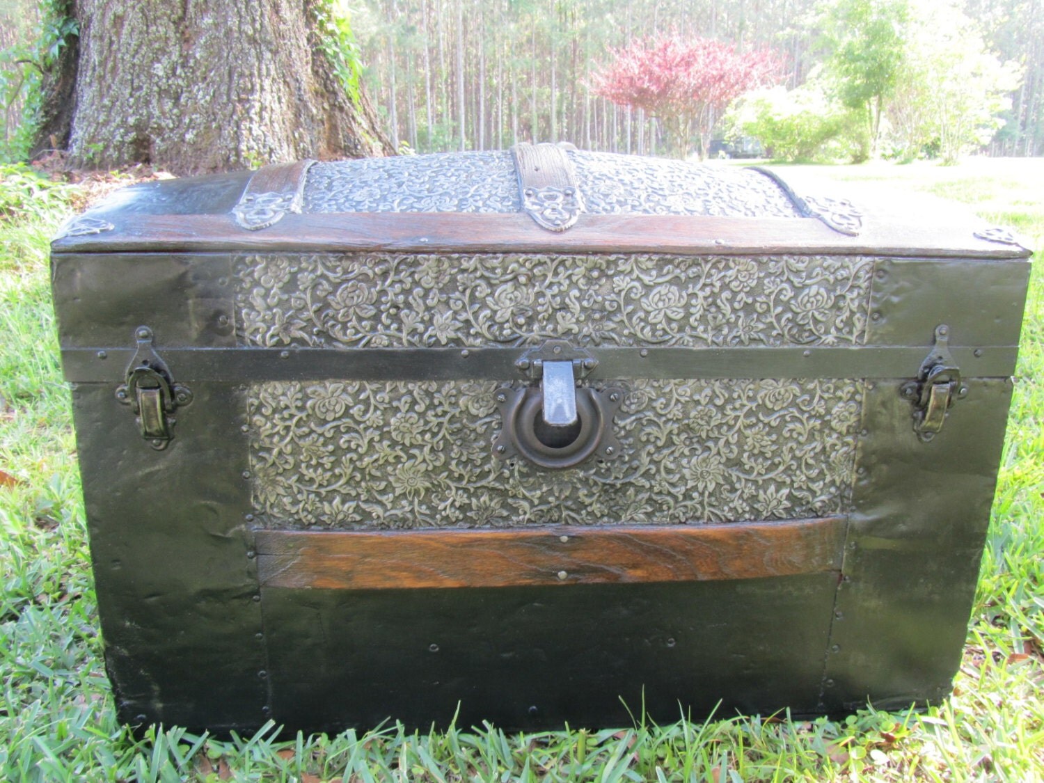 Antique Steamer Trunk Round Top Trunk by KarensChicNShabby on Etsy