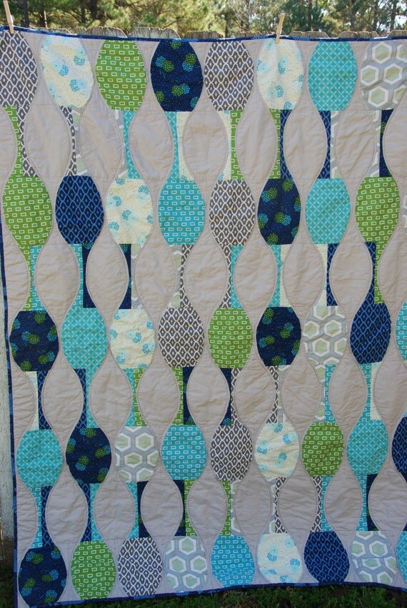 Items similar to Baubles Quilt on Etsy