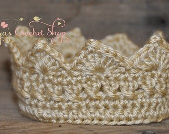 Gold Baby Crochet Crown, Baby Accessories, Newborn Size, Infant Girl/Boy crown , princess/prince toddlers