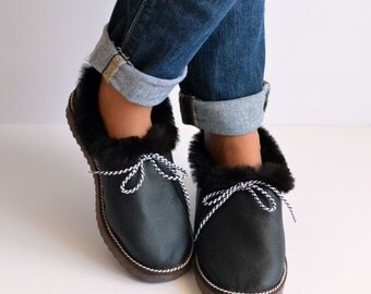 Womens Slippers, Shoe Slippers, Leather Slippers, Black Slippers, Slippers with Bows, Fur Slippers, Gift for Her, House Slippers, Handmade