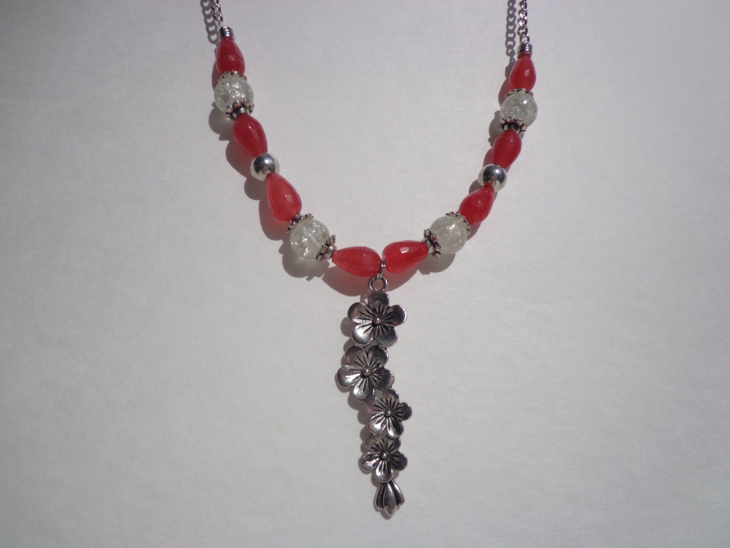 Salmon pink agate statement necklace and by CharismaBolivia