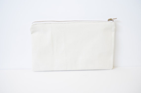 Minimalist White Fabric Zipper Pencil Case . zipper pouch