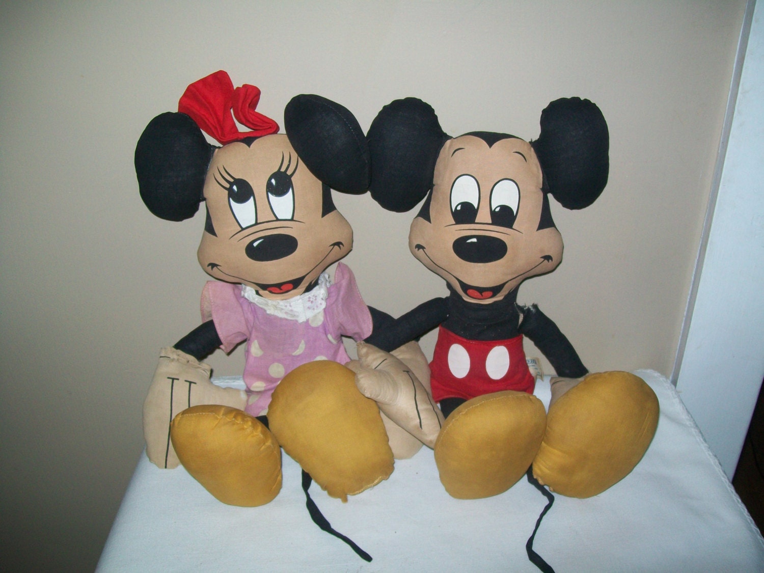 vintage mickey and minnie mouse dolls