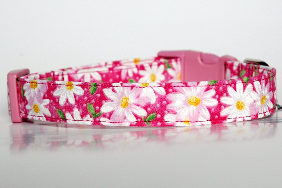 Handmade Pink & White Daisy Print Dog Collar New