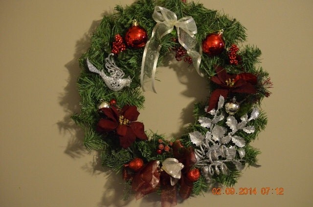 Handmade Christmas Wreath / Holiday Hanging Wreath