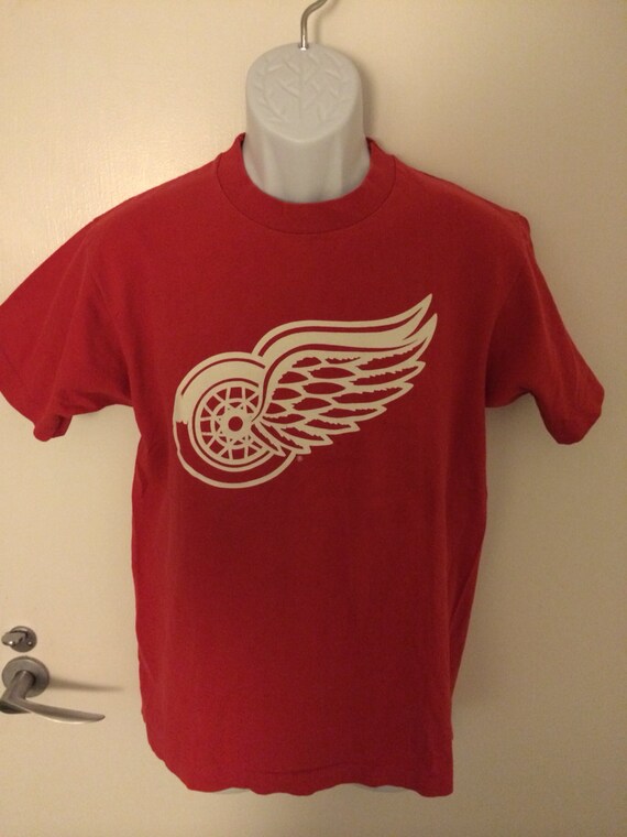 steve yzerman t shirt