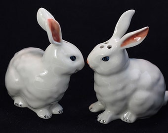 Items similar to Bunny Two on Etsy
